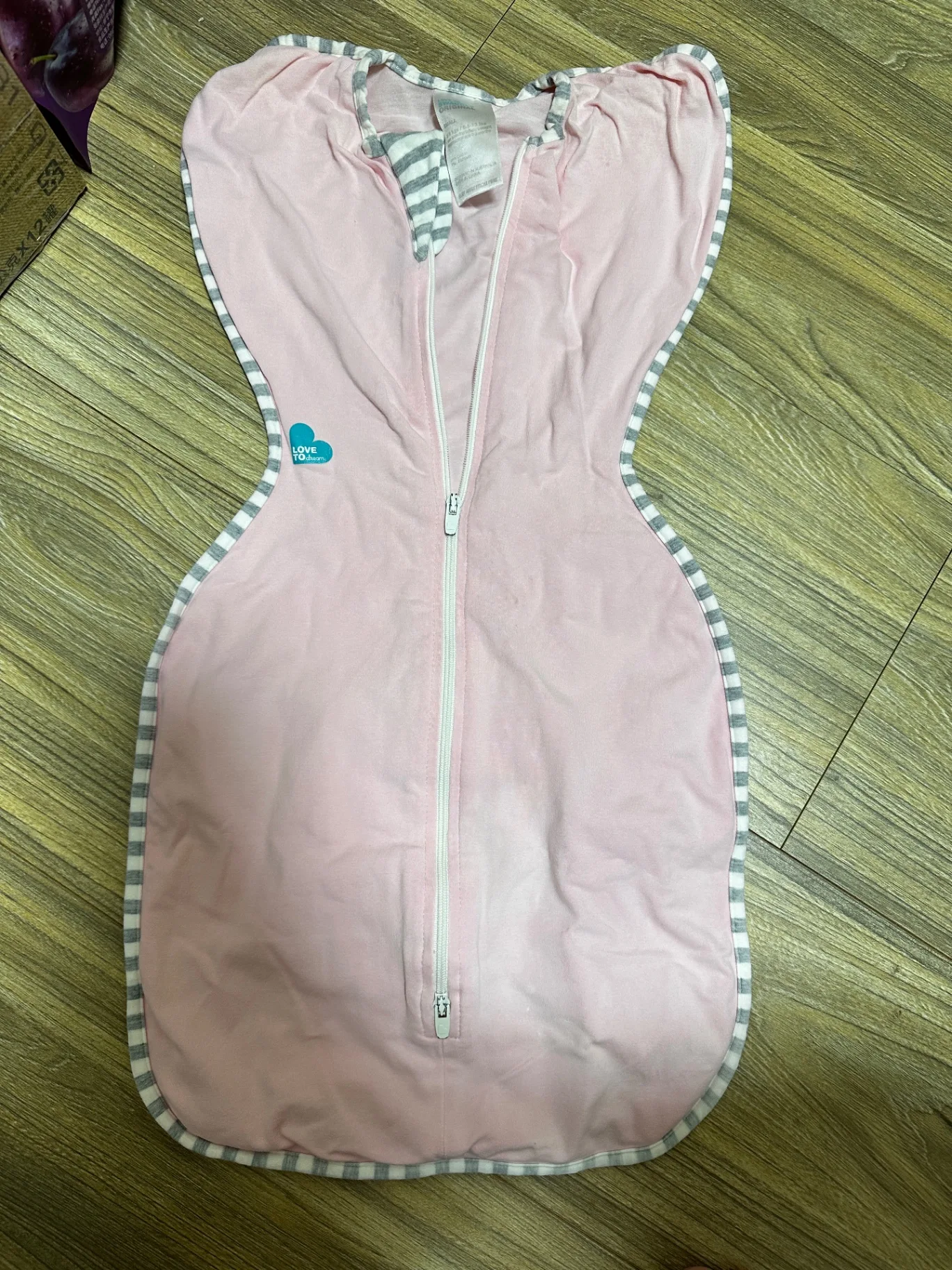 Love To Dream 蝶型包巾 1件